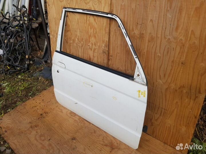 Дверь боковая прав. перед. mitsubishi pajero mini