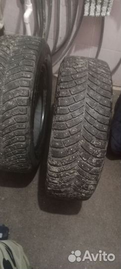Michelin X-Ice North 4 205/65 R16 99T