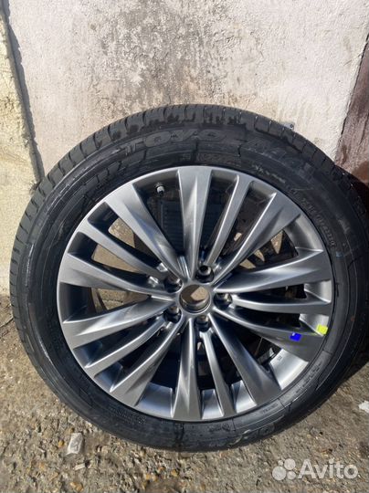 Запаска Тойота Хайлендер U70