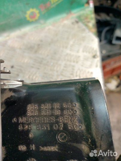 Дефлектор воздуховода Mercedes-Benz Vito W638 2.0