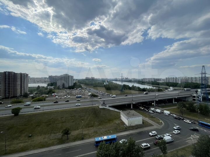 Комната 18 м² в 2-к., 12/17 эт.