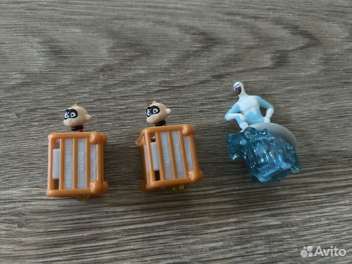 Киндер сюрприз суперсемейка