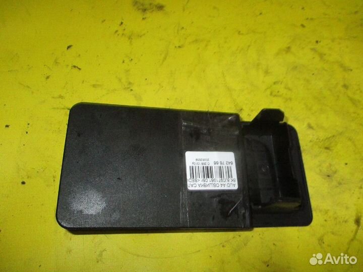 Обшивка салона Audi A4 8K