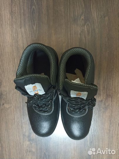 Ботинки демисезонные