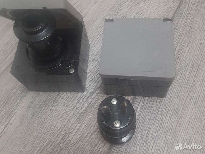 Розетка со шторкой новая СССР