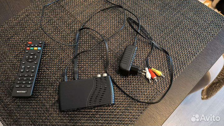 Цифровой тв приемник World vision T62D