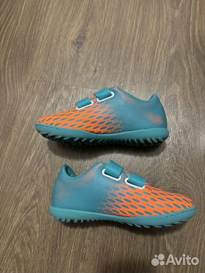 Бутсы футбольные сороконожки детские 30 размер