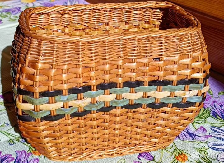 Корзина плетеная