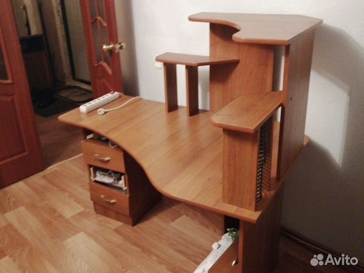 Компьютерный стол бу