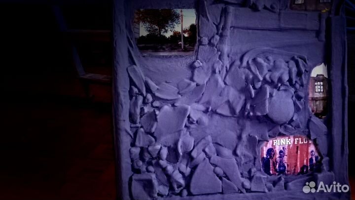 Пять картин на тему старой английской рок-музыки