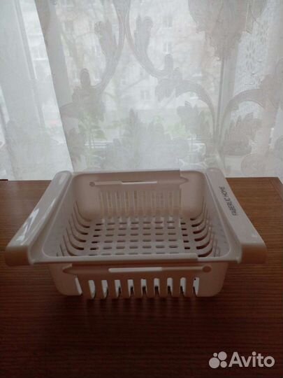 Контейнер для холодильника подвесной