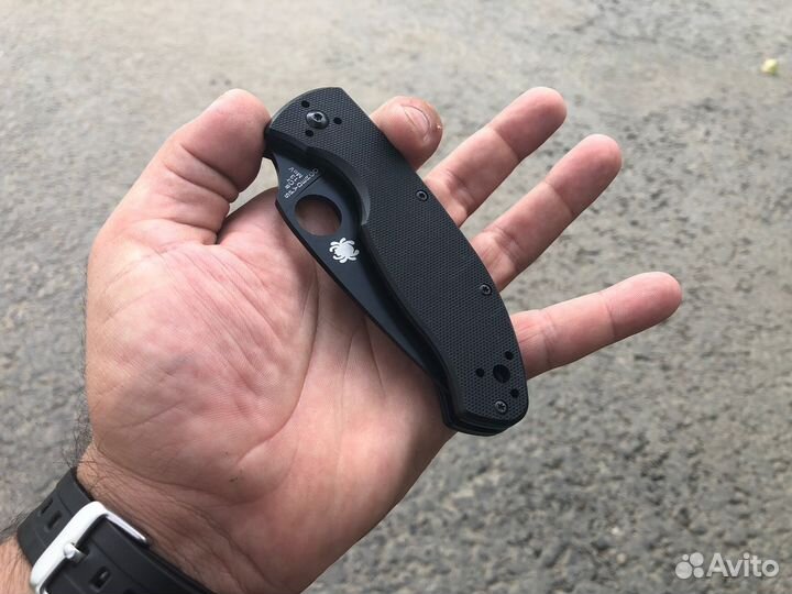 Нож Spyderco Tenacious black