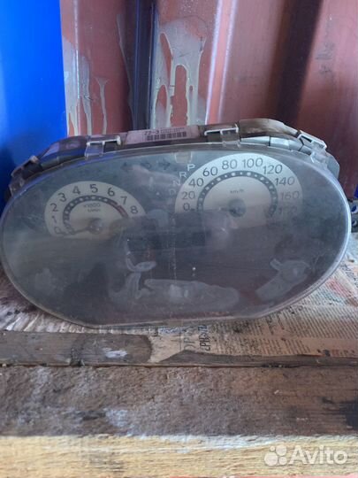 Щиток приборов Toyota Funcargo NCP20