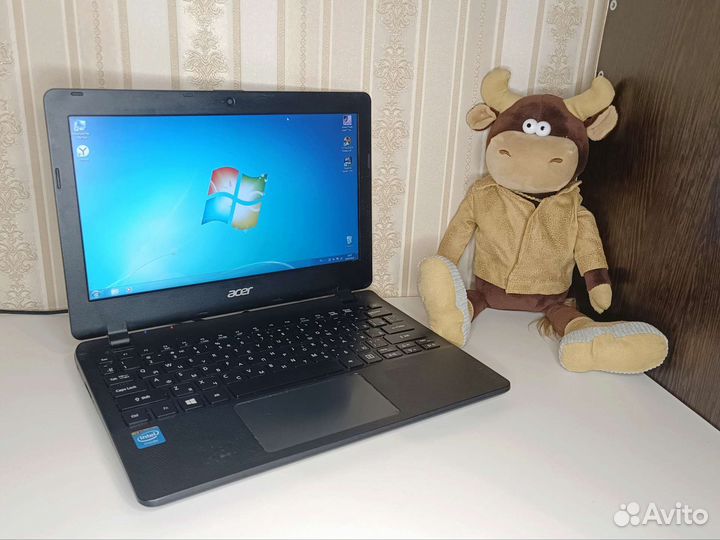Ноутбук Acer ES1
