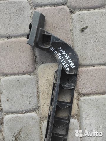 Кронштейн бампера заднего правый Skoda Octavia