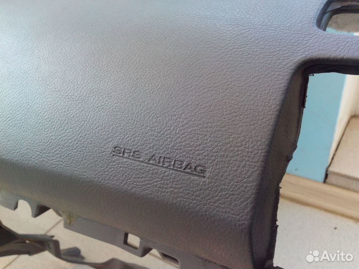 Восстановление панели на Тойота Прадо 120