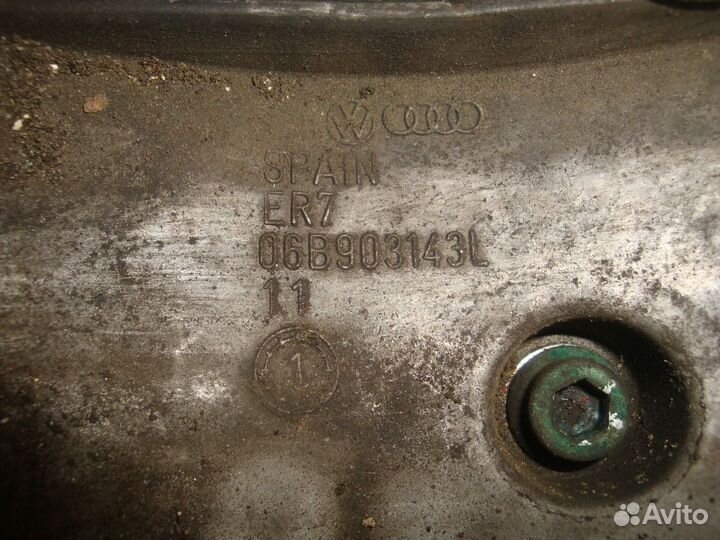 Кронштейн гур и генератора 06B903143L для ауди А4