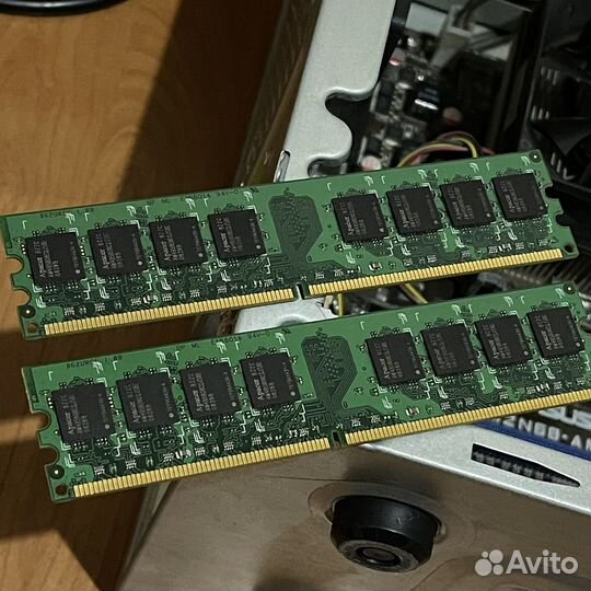 Оперативная память DDR2 2gb PC2-5300 667 Apacer