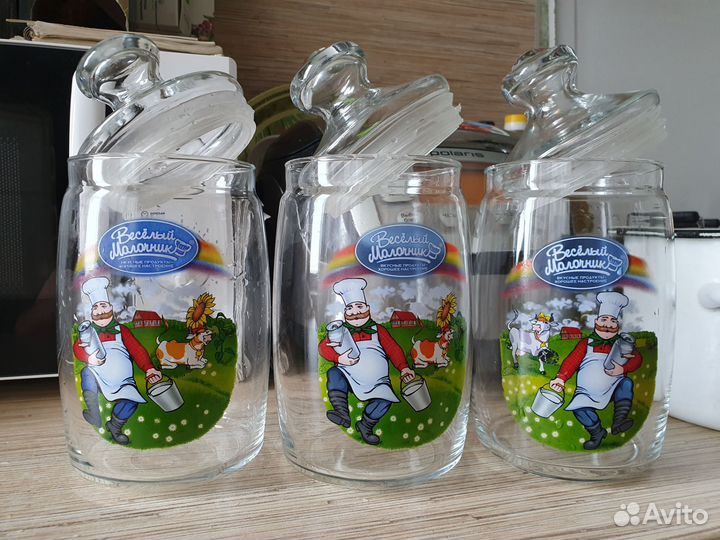 Банки для сыпучих предметов: сахара, круп, макарон