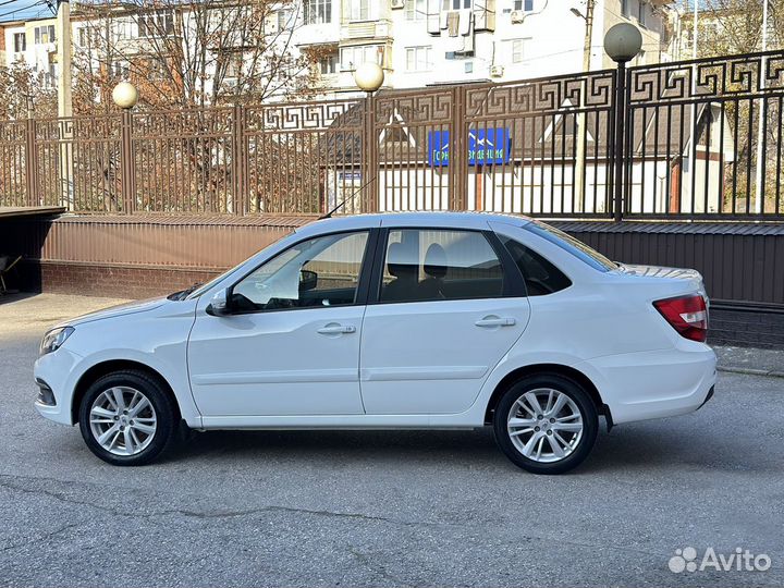 LADA Granta 1.6 МТ, 2021, 21 900 км