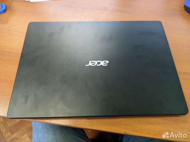 Ноутбук Acer Swift 1