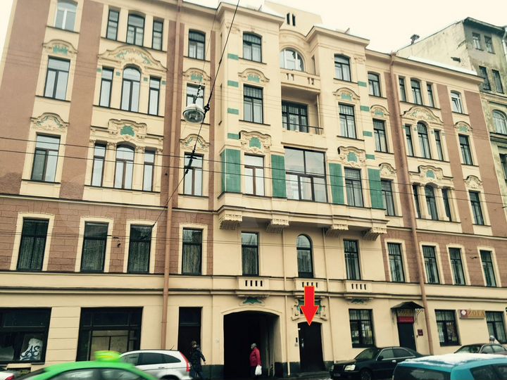 Комната 25 м² в 6-к., 2/5 эт.