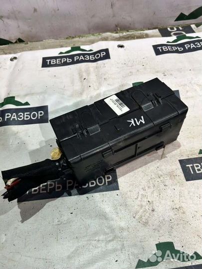 Блок предохранителей - Ford Transit MK8 2.2