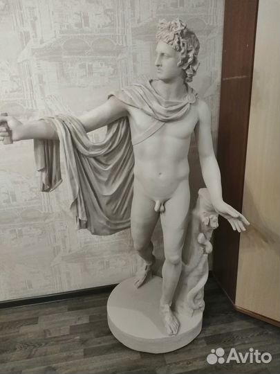 Статуи, скульптуры