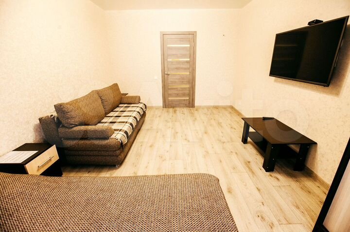 2-к. квартира, 70 м², 10/16 эт.