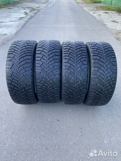 Michelin X-Ice North 4 215/55 R17 98T