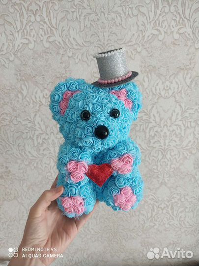 Мишка из роз