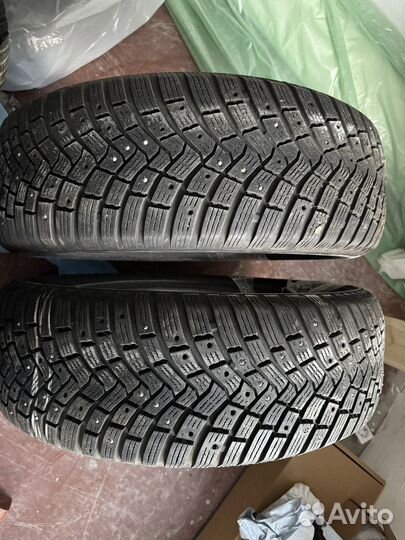 Continental IceContact 2 215/65 R17 103T