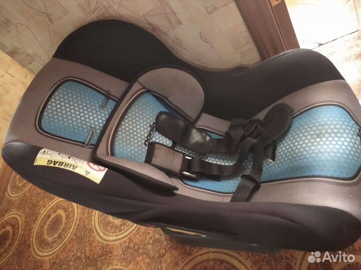 Автокресло синее 0/1 (0-18 кг) Nania Driver Racing