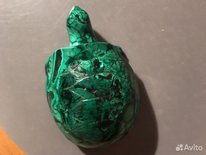 Фигурки из малахита