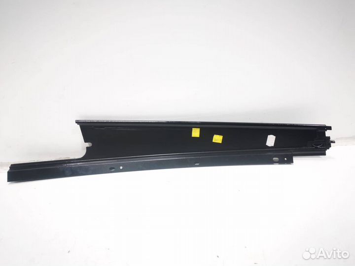 Молдинг двери задней правой Land Rover Range Rover