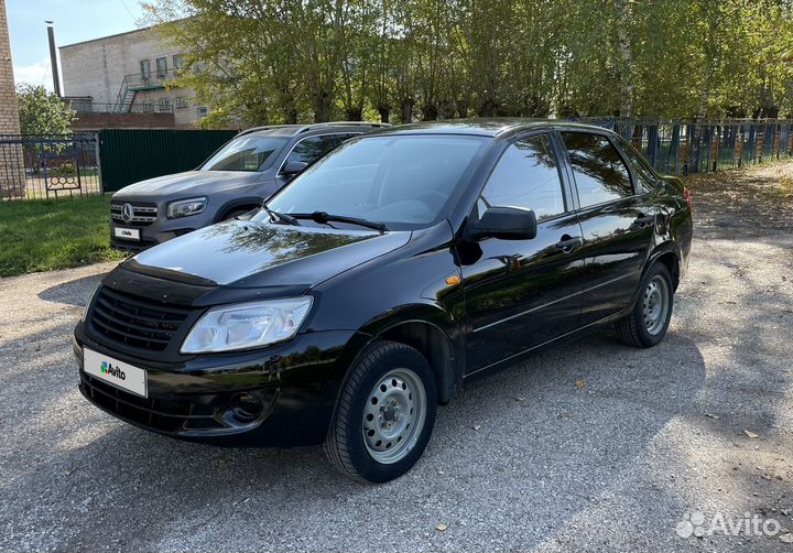 LADA Granta 1.6 МТ, 2012, 126 000 км