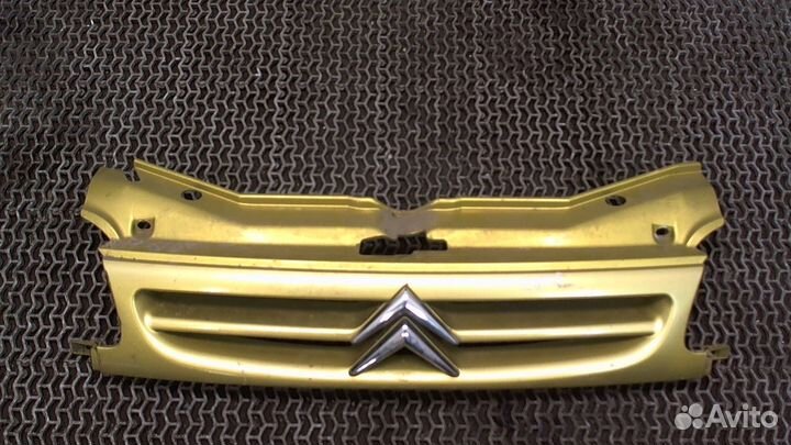 Решетка радиатора Citroen Berlingo, 2000