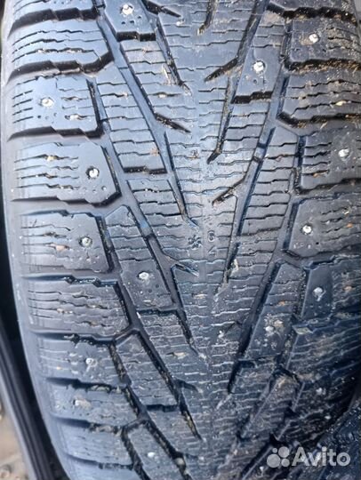 Bridgestone Ice Cruiser 5000 245/70 R16