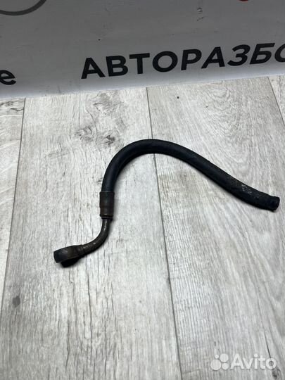 Трубка гур Audi 100 c 3