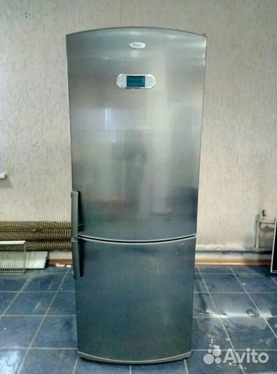 Холодильник whirpool