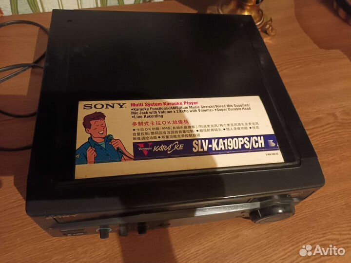 Видеомагнитофон sony