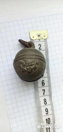 Бронзовый колокольчик