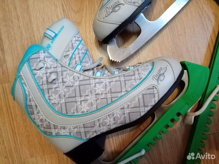 Коньки фигурные, б/у