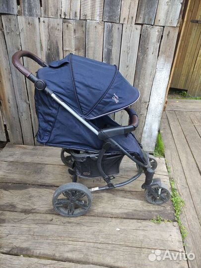 Прогулочная коляска bubago