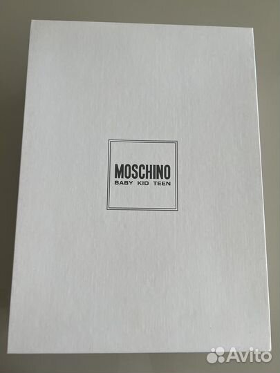 Сапого детские Moschino новые