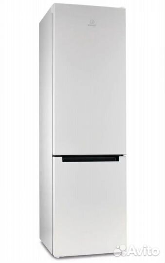 Холодильник Indesit DS 4200 w новый