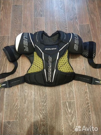 Хоккейная экипировка