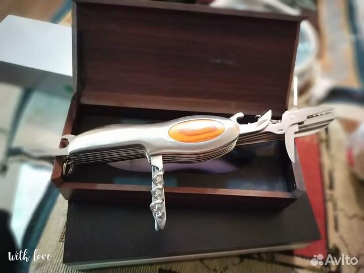 Нож раскладной многофункциональный