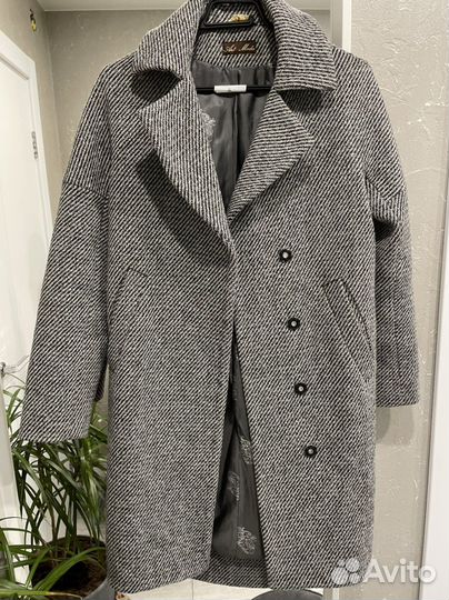 Пальто женское демисезонное