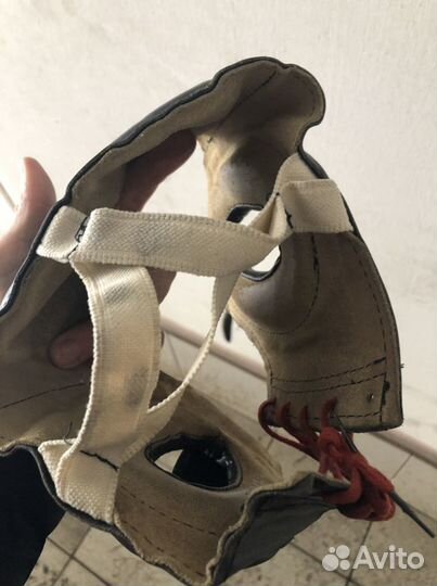 Бокс-шлем и лапы